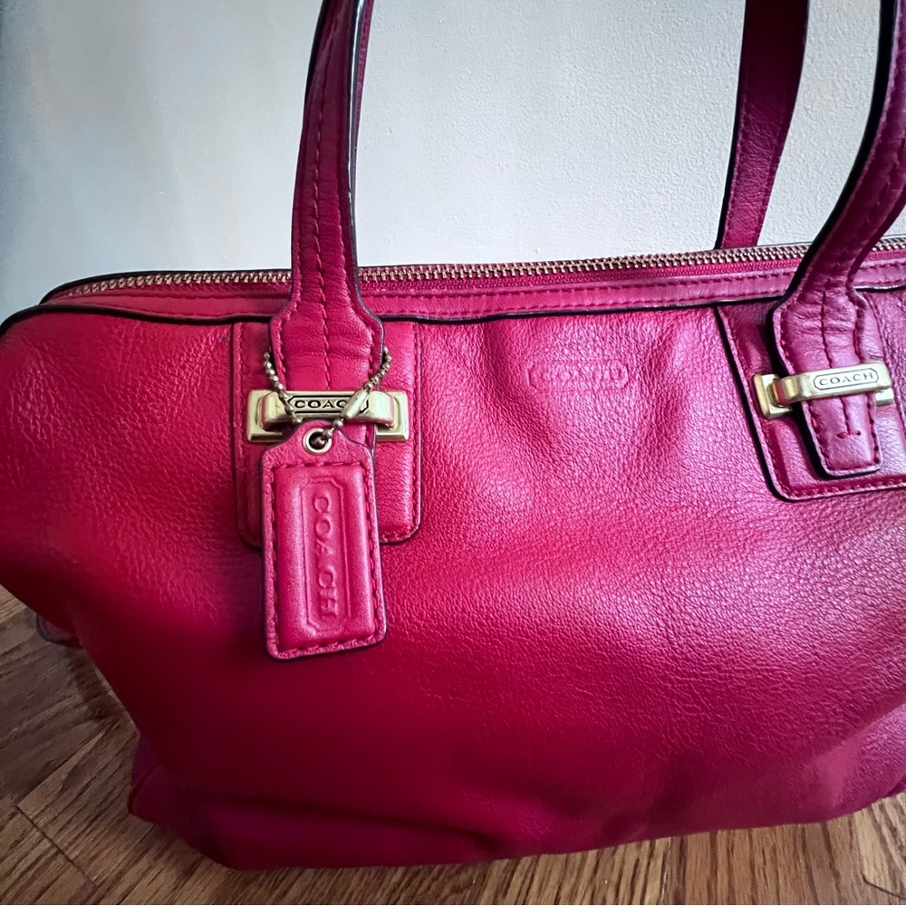 Coach Red Handbag - Picture 2 of 7